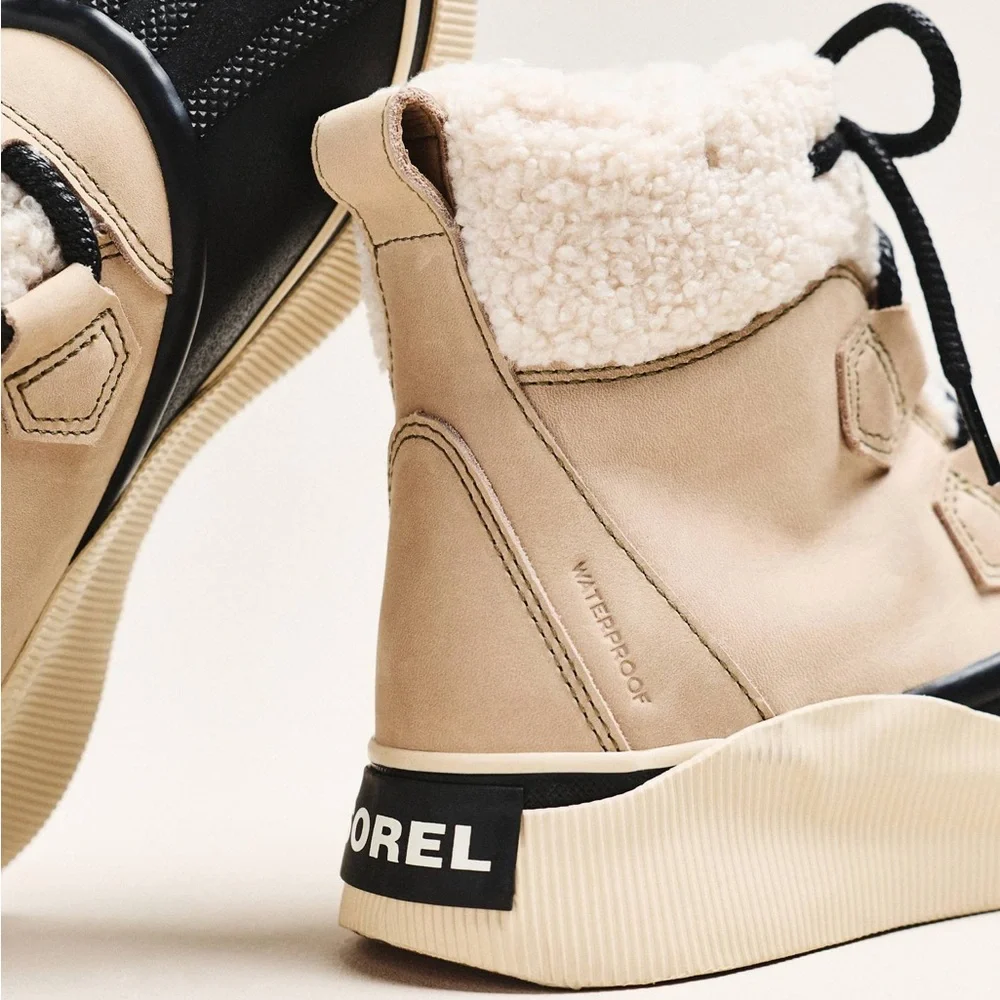 NWT OUT N ABOUT™ IV Chillz Women's Waterproof Boots
